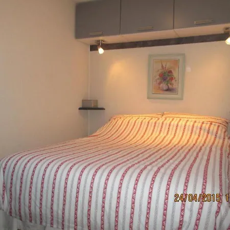 House Marines Du Roussillon סן סיפריאן